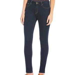 Michael Kors dark wash Izzy skinny Jean